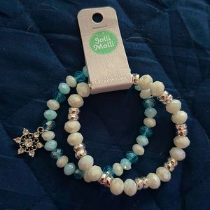 Jolli Molli Snowflake Blue/White Stretch Bead Bracelet